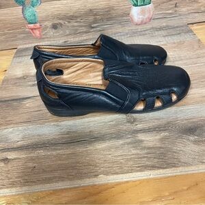 Violette women’s leather loafers size 6 Mexican size 23